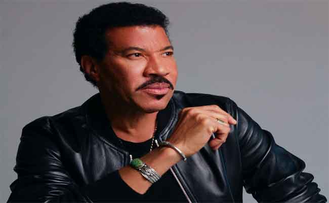 ليونيل ريشي يلتقي بالجمهور السعودي لأول مرة في موسم شتاء الطنطورة2 أواخر فبراير…