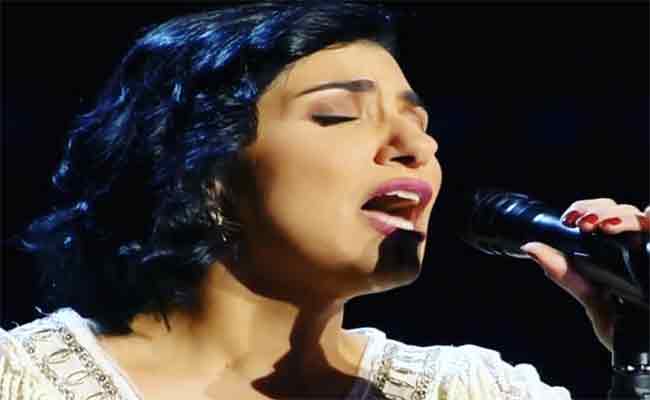 فنانة مغربية تعتزل الغناء بعد مشاركتها في “ذا فويس5″…