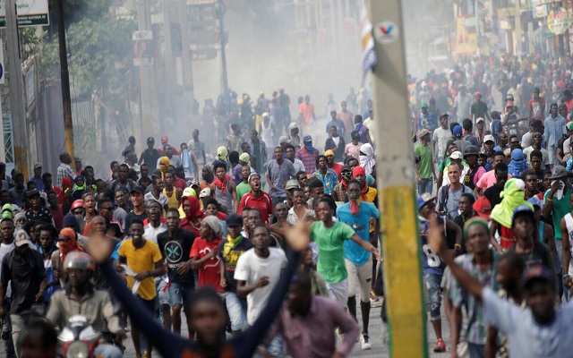 مظاهرات في هايتي  لإسقاط الرئيس