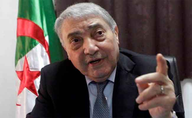 بن فليس يستعرض الخطوط العريضة لبرنامجه الانتخابي