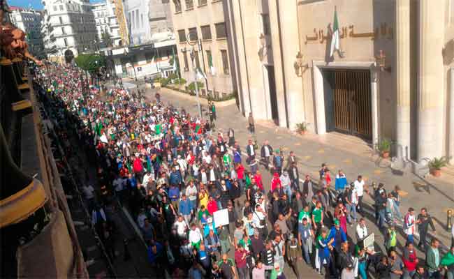 الحراك الشعبي في جمعته الـ37 : وفاء لروح الثورة التحريرية أول نوفمبر 1954