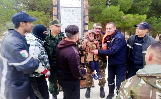 الجيش يعثر على الطفل التائه بعد 20 ساعة من اختفائه بالجلفة