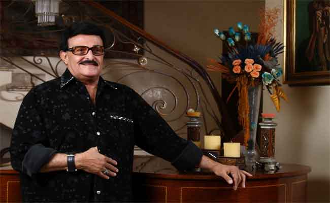 قصة حياة سمير غانم في برنامج من تقديمه على شاشة “ام بي سي مصر”…