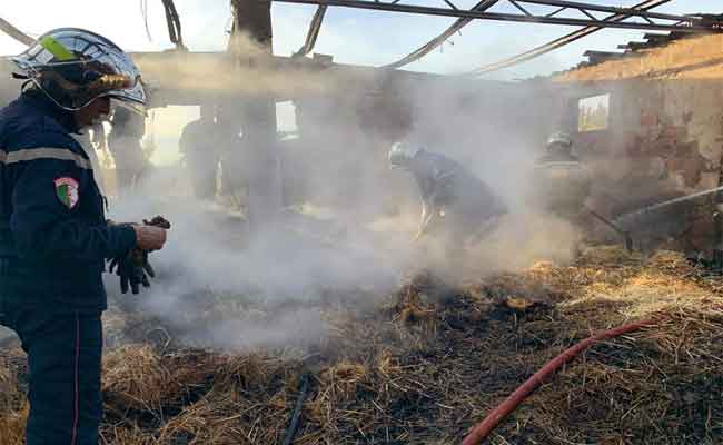 نشوب حريق في مخزن للتبن باولاد يوسف في تيسمسيلت