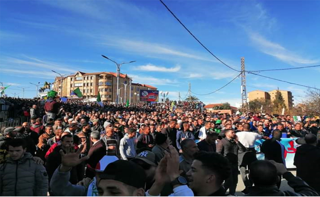 الحراك الشعبي : مسيرات شعبية سلمية عشية الانتخابات رافضة للرئاسيات