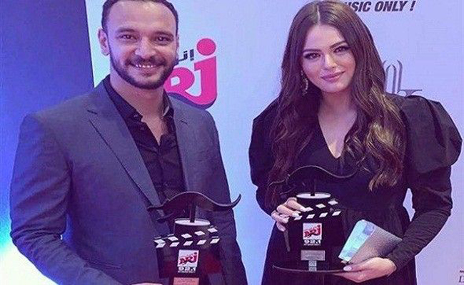 هنادي مهنا تودع 2019 بخطوبتها على أحمد خالد صالح…