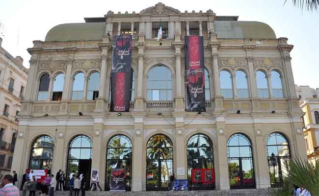 المسرح الوطني الجزائري يستقبل الطبعة الأولى من الأيام الوطنية للمسرح الأمازيغي…