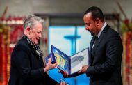 رئيس وزراء إثيوبيا يتسلم جائزة نوبل للسلام