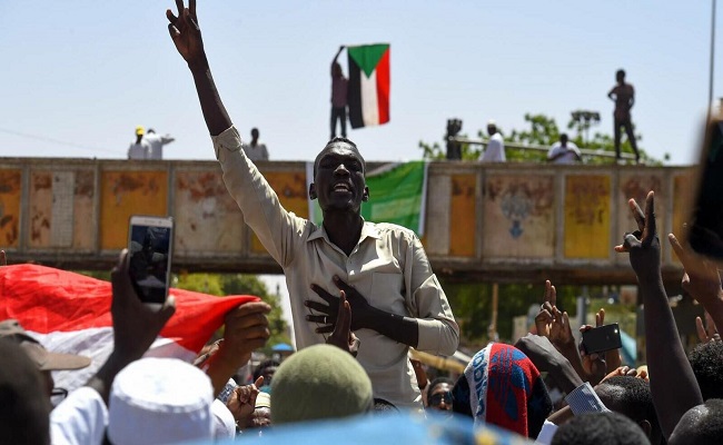 في السودان الإعدام ل 27 عسكريا