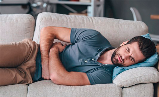 كم يدوم التسمم الغذائي؟…ومتى تتخلّصون من اعراضه…؟