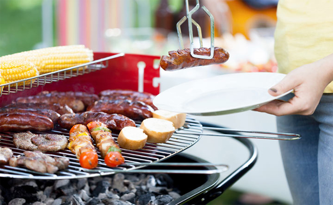 هل من الآمن أن تتناول الحامل المشويات…؟