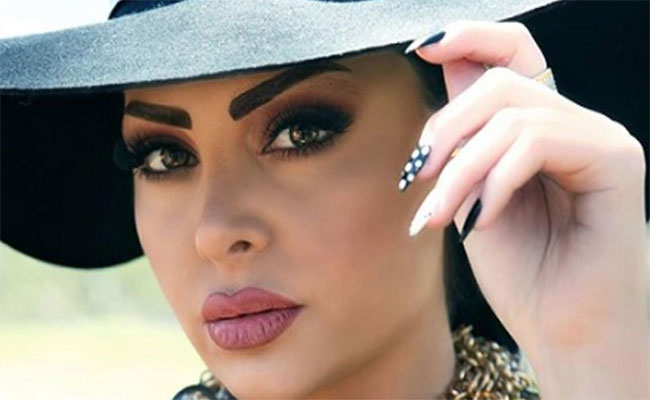 ديانا كرزون تهدي جمهورها “مدلي عمري مشي 2020″مع بداية العام الجديد…