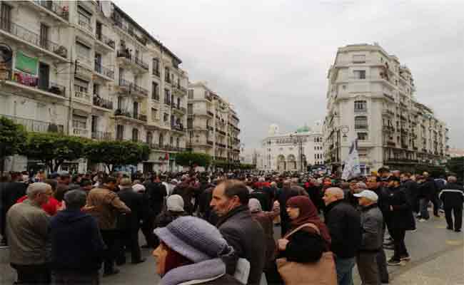 الحراك الشعبي : المسيرات الطلابية متواصلة للثلاثاء الـ46 متشبتة بالتغيير الجذري للنظام