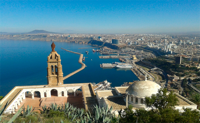 أربع فرق موسيقية تتألق في حفل افتتاح المهرجان الوطني للموسيقى العصرية ال18 بوهران