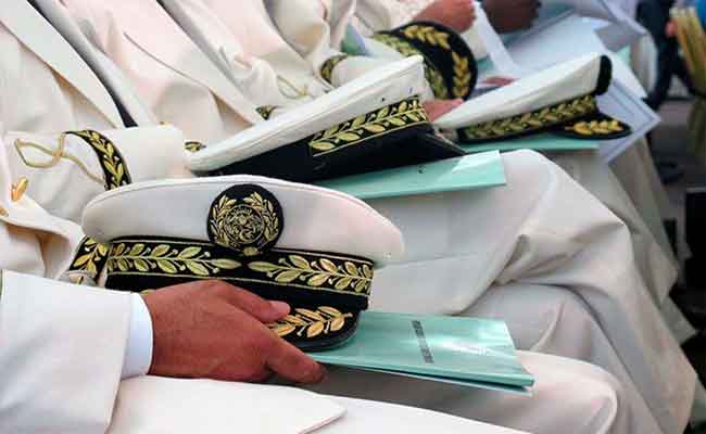 رئيس الجمهورية تبون يجري حركة جزئية في سلك الولاة والولاة المنتدبين