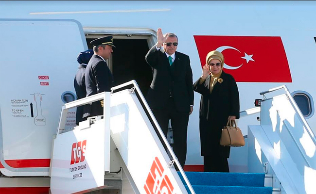 الرئيس التركي أردوغان يغادر الجزائر بعد زيارة دامت يومين