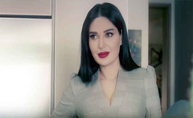 قريبا…سيرين عبد النور خياطة في”دانتيل” بدار أزياء محمود نصر…