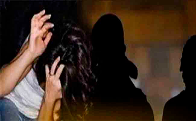 تحرير فتاة قاصر مختطفة و توقيف المتورطين ببسكرة