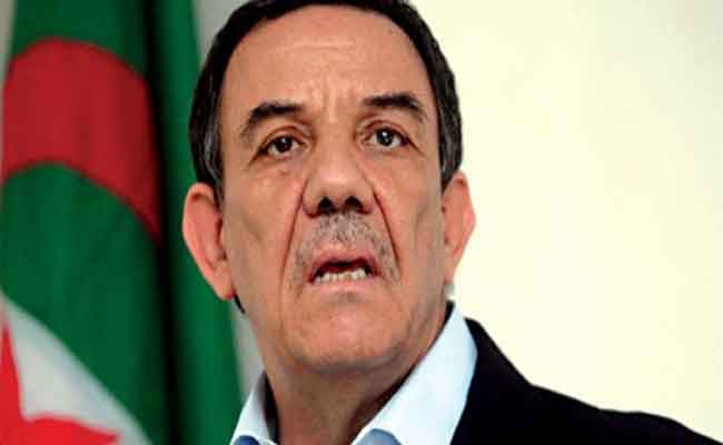 تواتي يدعو إلى “إشراك الشعب الجزائري في كل القضايا الوطنية التي تهمه”