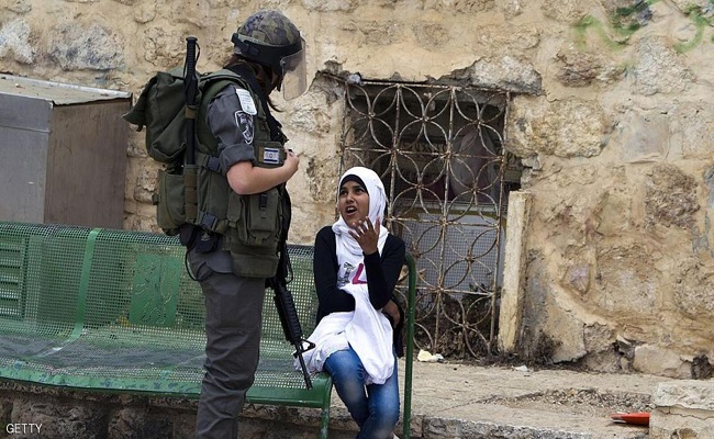 إطلاق نار على طفل فلسطيني بحجة تنفيذ عملية طعن