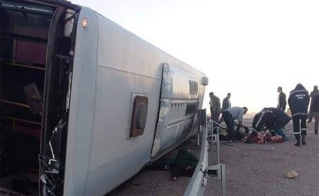 حبس سائق الحافلة التي انقلبت و خلفت 8 قتلى و 28 جريحا  بالمشروحة