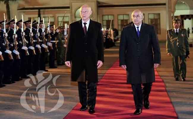 الرئيس التونسي يختم زيارته للجزائر