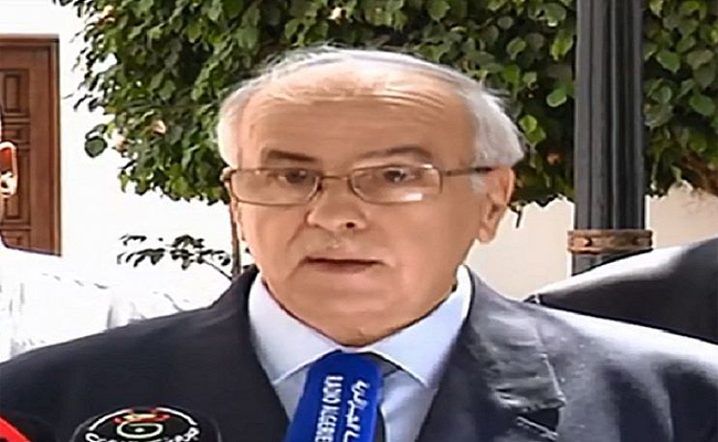 تعيين كريم يونس وسيطا للجمهورية