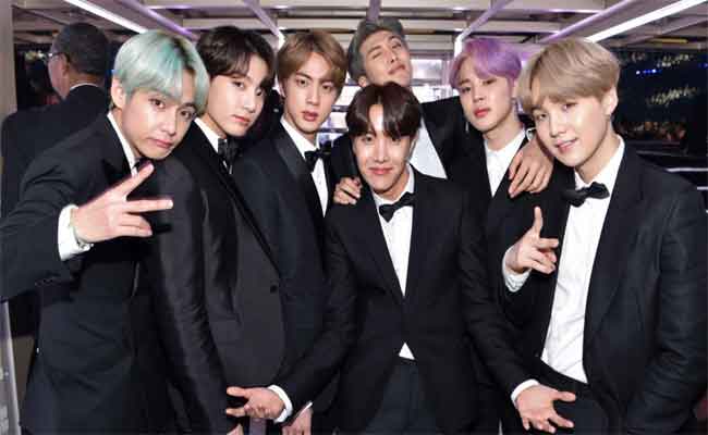 بحفل أونلاين…فرقة الكورية BTS تشجع جمهورها على البقاء في المنزل…