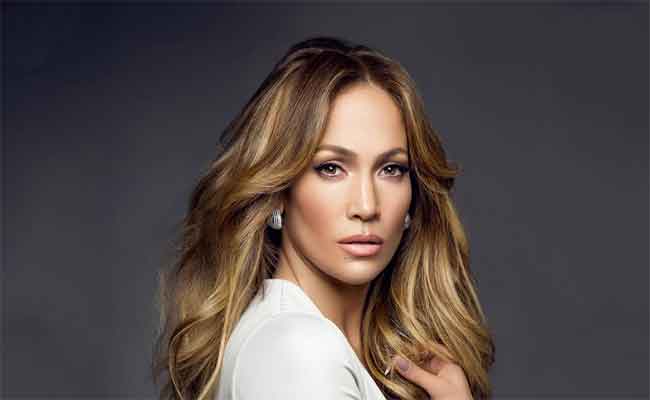 جنيفر لوبيز تطلق مجموعة أحذية من تصميمها مستوحاة من 3 مدن أمريكية…