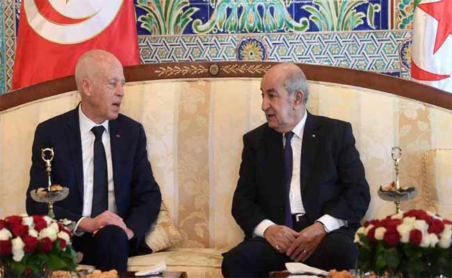 تأجيل تبون لزيارته لتونس بسبب الأوضاع الصحية في الجزائر