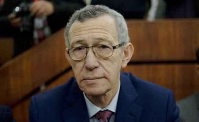 بلحيمر يؤكد “حرص الدولة الجزائرية على حماية الصحة العمومية”…