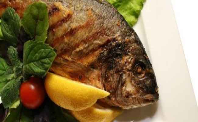 طريقة سهلة لتحضير السمك المشوي للرّجيم…وهذه فوائده…