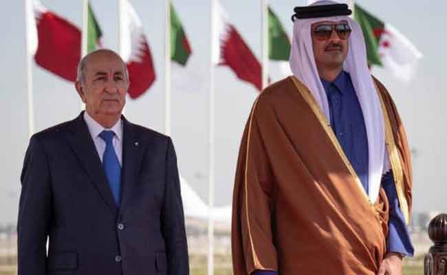 تبون يتلقى مكالمة هاتفية من أمير دولة قطر