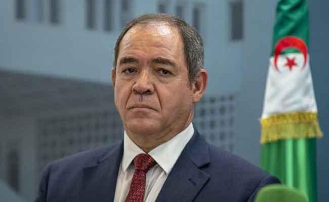 بوقدوم  يجدد التأكيد على “استعداد الجزائر لاحتضان الحوار الليبي”