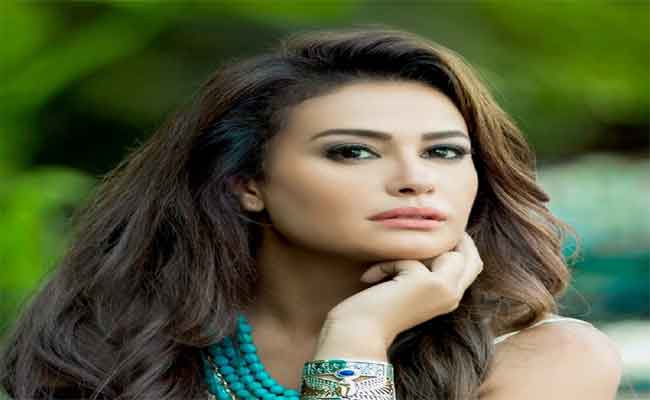 برنامج على يوتيوب لهند صبري يعوض غيابها عن الدراما…