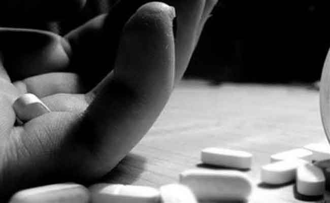 عشريني يحاول الانتحار بعد تأكد إصابته بكورونا بالبليدة