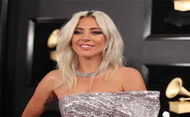 “Stupid Love”…خط ماكياج جديد لليدي غاغا سبصر النور قريبا..