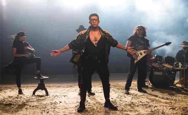 “كورونا فيروس”…جديد محمد رمضان الغنائي رغم قرار منعه الغناء…