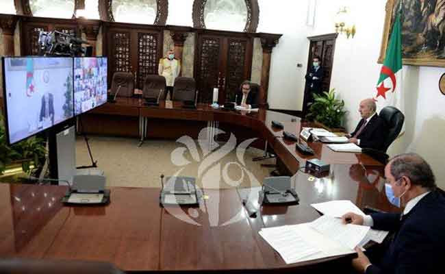 تبون يدعو مجلس الأمن للاجتماع في اقرب الآجال من أجل ” الوقف الفوري” لكل الأعمال العدائية عبر العالم