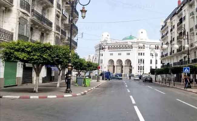 الجزائر تمدد الحجر الصحي لمدة 15 يوما إضافية