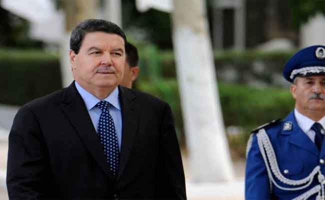 التماس عقوبة 15 سجنا نافذا ضد هامل في قضية تحويل عقار فلاحي وإستغلال النفوذ بتيبازة