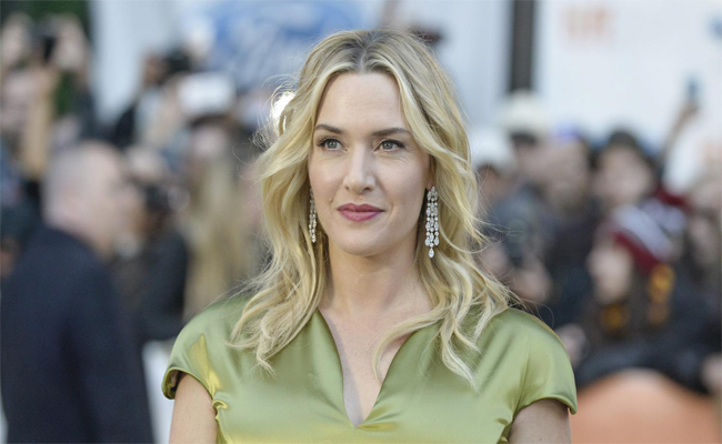 كيت وينسلت تجسد شخصية المراسلة العسكرية ايليزابيث ميلرعلى الشاشة الكبيرة…