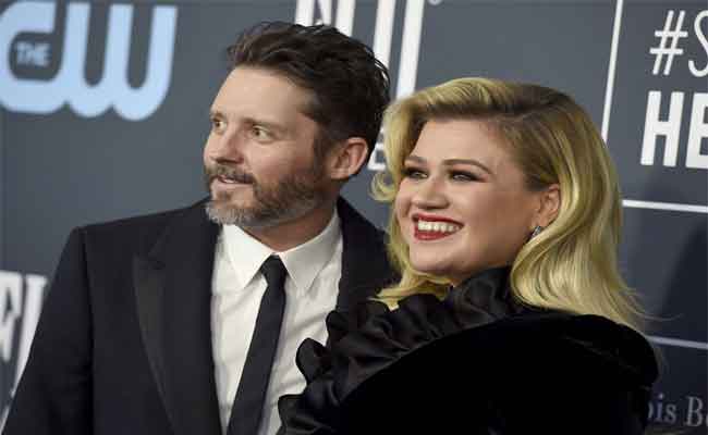 كورونا تنهي زواج سبع سنوات بين كيلي كلاركسون و براندن بلاكستوك…