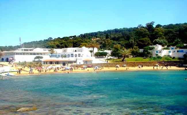 الدرك يسطر مخططا أمنيا لمواجهة تفشي كورونا خلال موسم الإصطياف بتيبازة