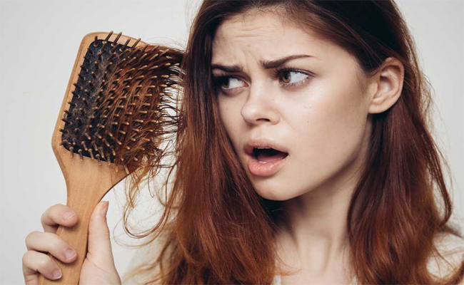 5 خطوات بسيطة لمواجهة تساقط الشعر خلال الحمل