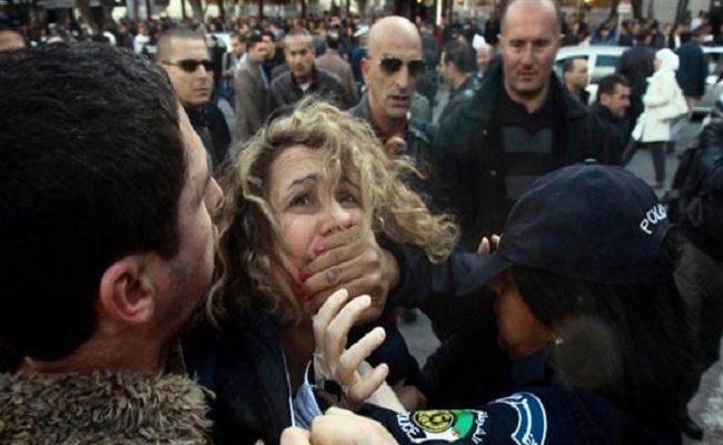 عاجل وخطير جدا مئات من الاختطافات والمعتقلين في جميع أنحاء الجزائر وتبون يجر البلاد إلى العنف