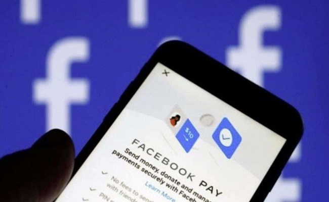 فيسبوك تطلق ميزة الدفع وتحويل الأموال عبر 