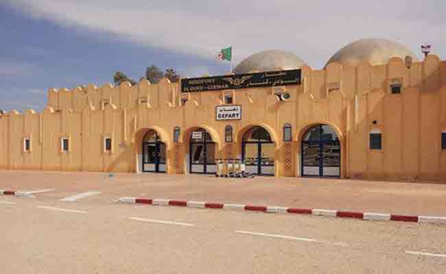 عودة 300 مواطن جزائري كانوا علقين بالمملكة العربية السعودية إلى أرض الوطن