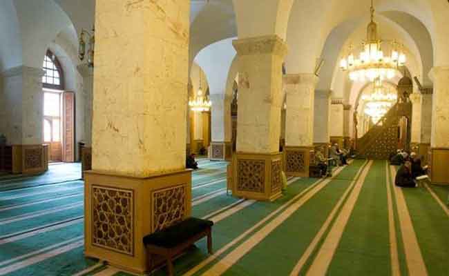 المجلس الوطني المستقل للأئمة : “مراجعة قرار غلق المساجد أصبح أمرا ضروريا “