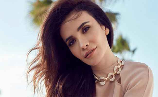 سونغول أودان تتفاوض على “الغرفة الحمراء” بعد تألقها في “حكاية عائلة”…